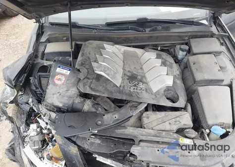 2013 Hyundai Genesis 5.0 R-Spec z USA, uszkodzony, nr VIN KMHGC4DH6DU237115